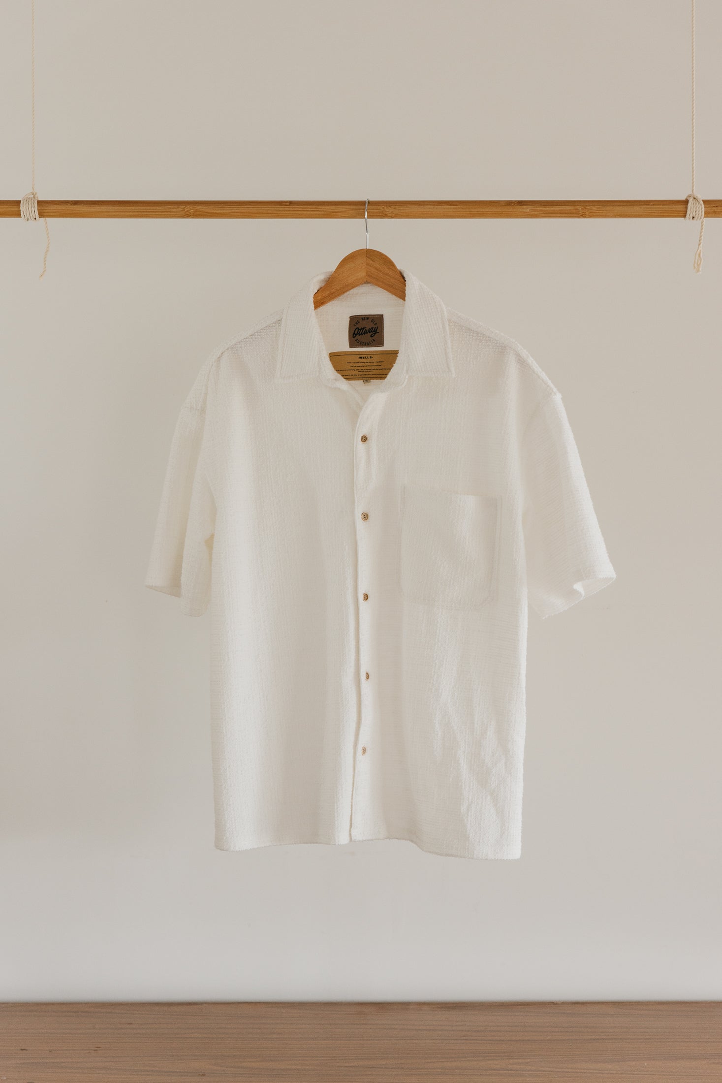 Wells - Textured Short Sleeve Shirt - White