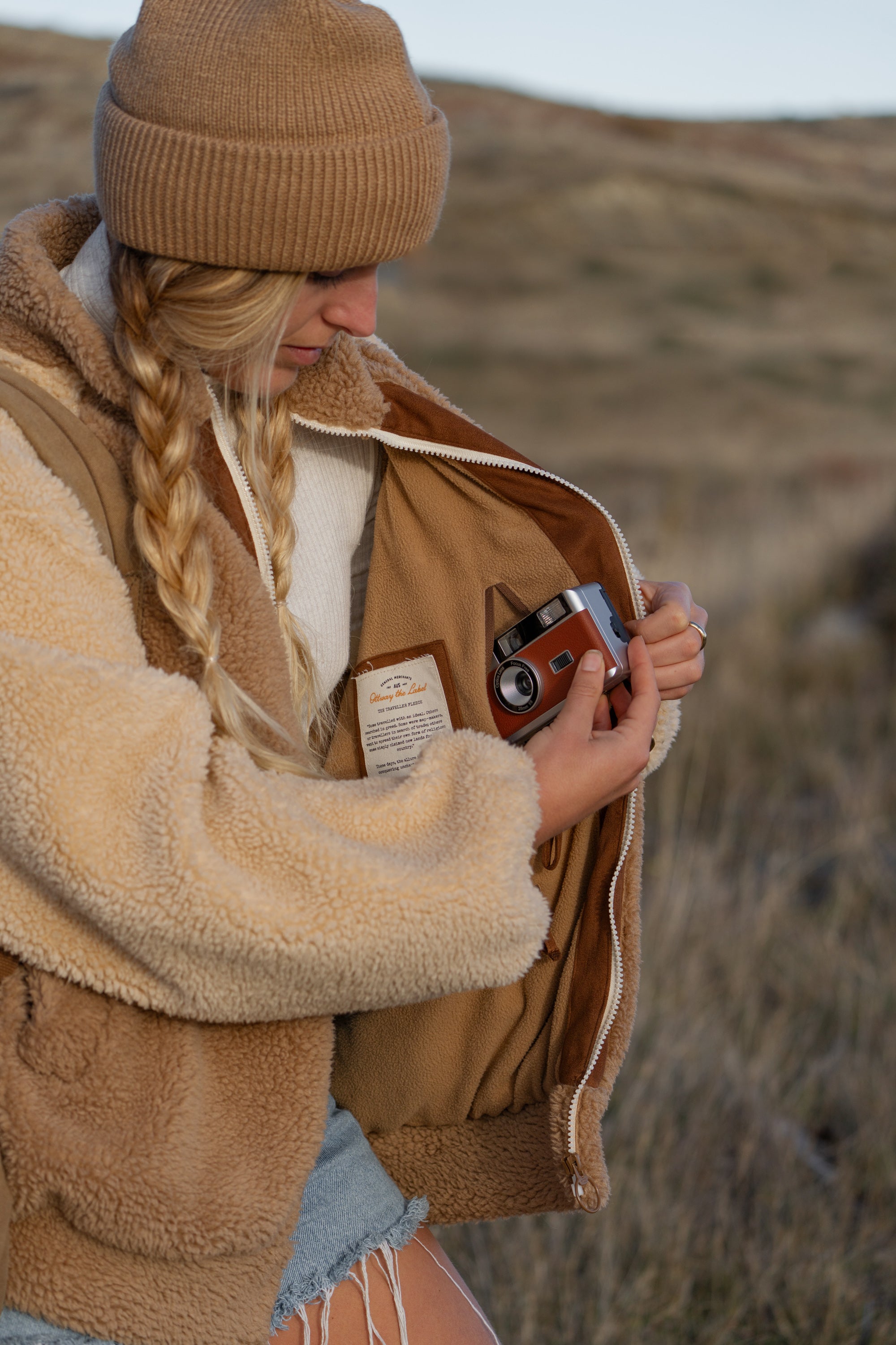 The Traveller Fleece Jacket - Unisex