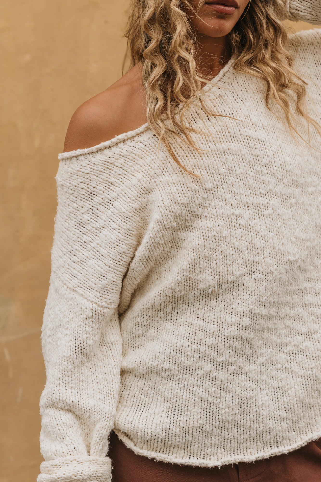 Sierra Off-Shoulder Knit - Natural White