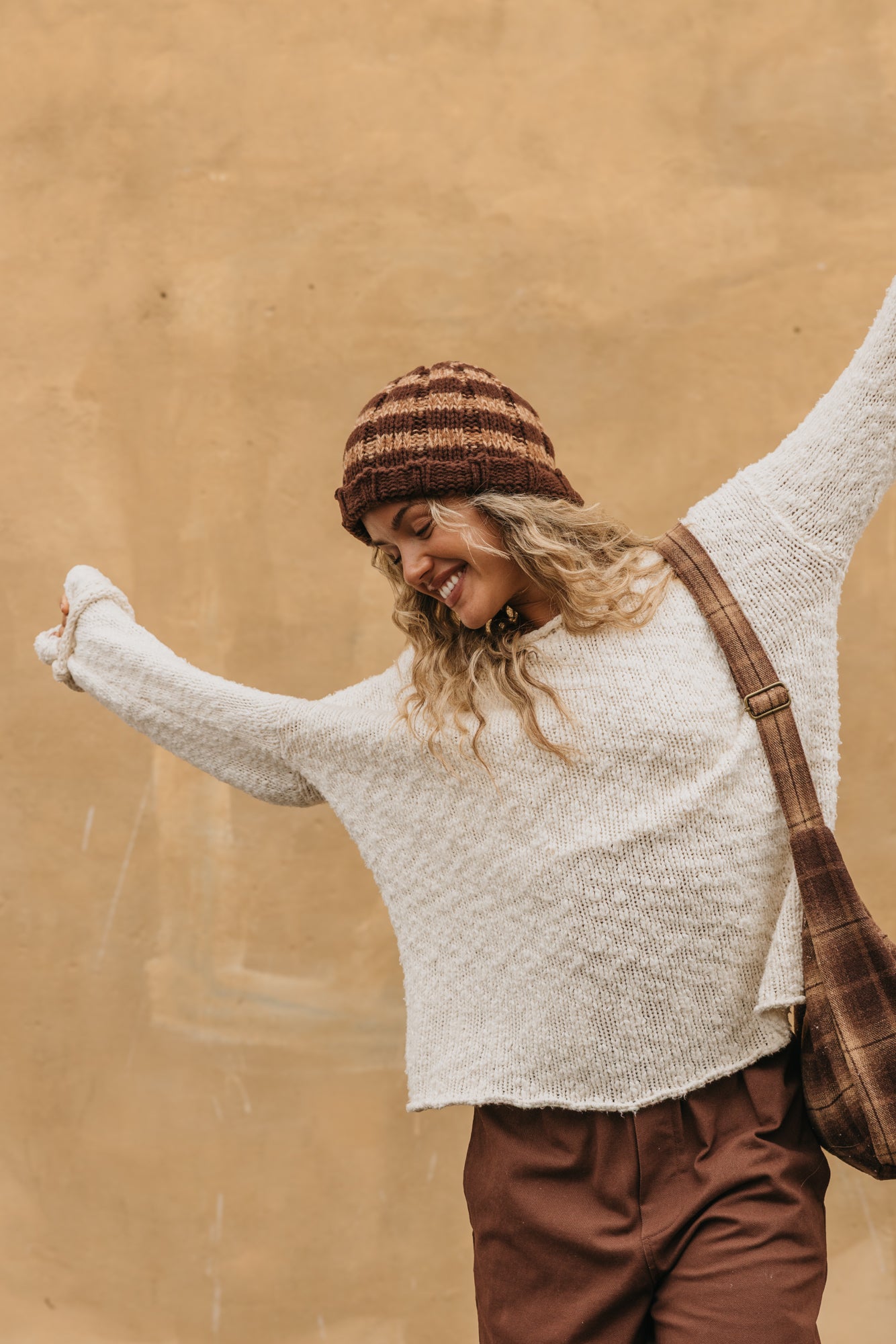 Sierra Off-Shoulder Knit - Natural White