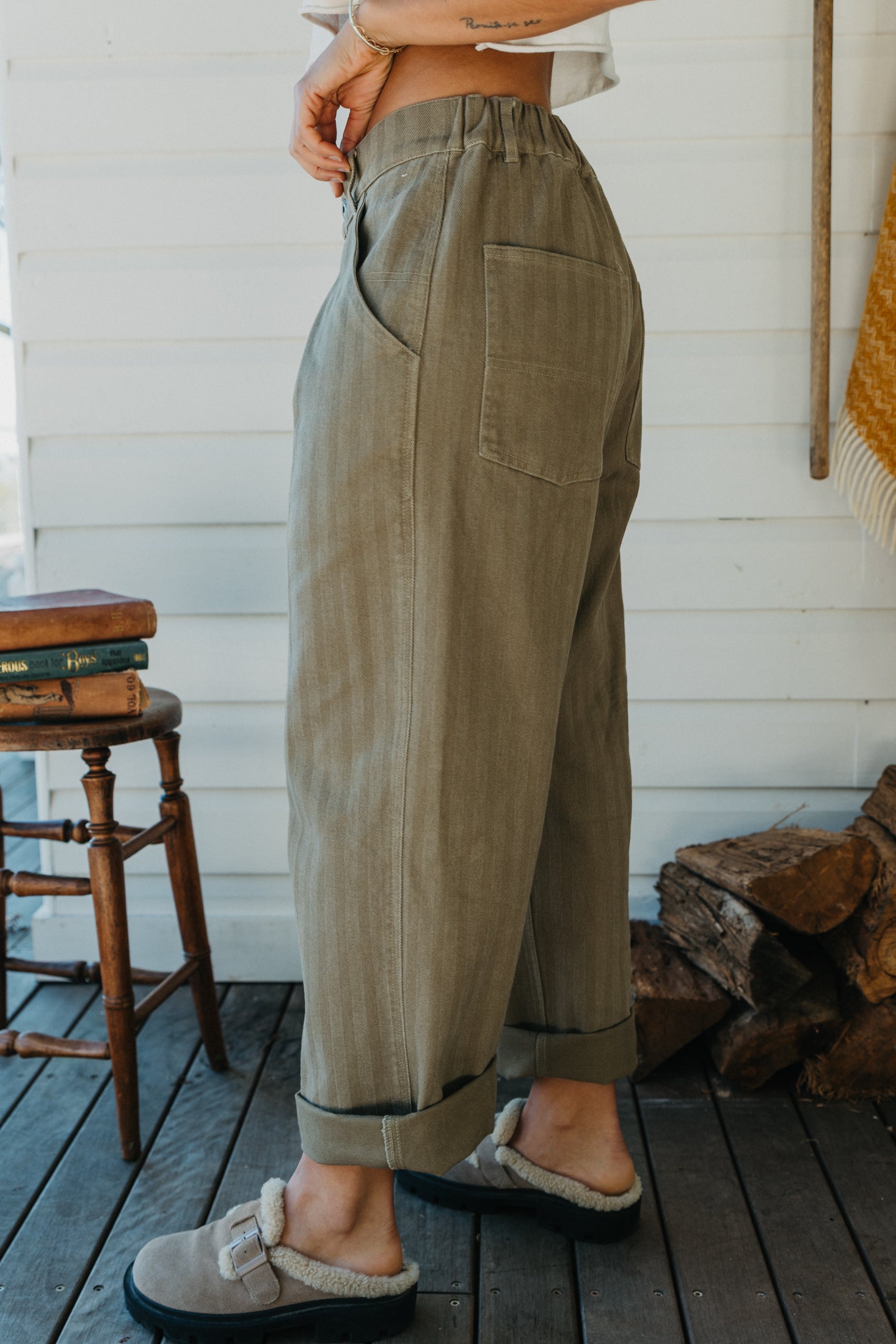 Ben Roy - Unisex Baggy Pleated Pants - Washed Green