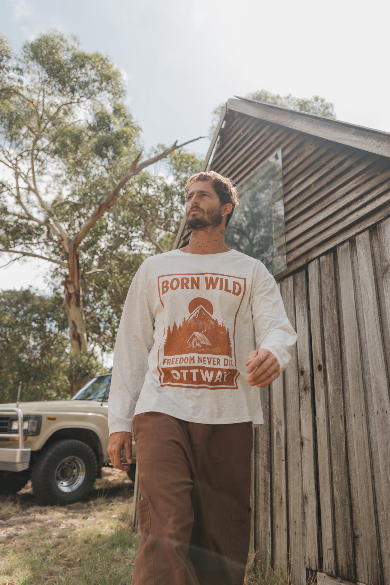 Born Wild Long Sleeve T-Shirt - Light Grey