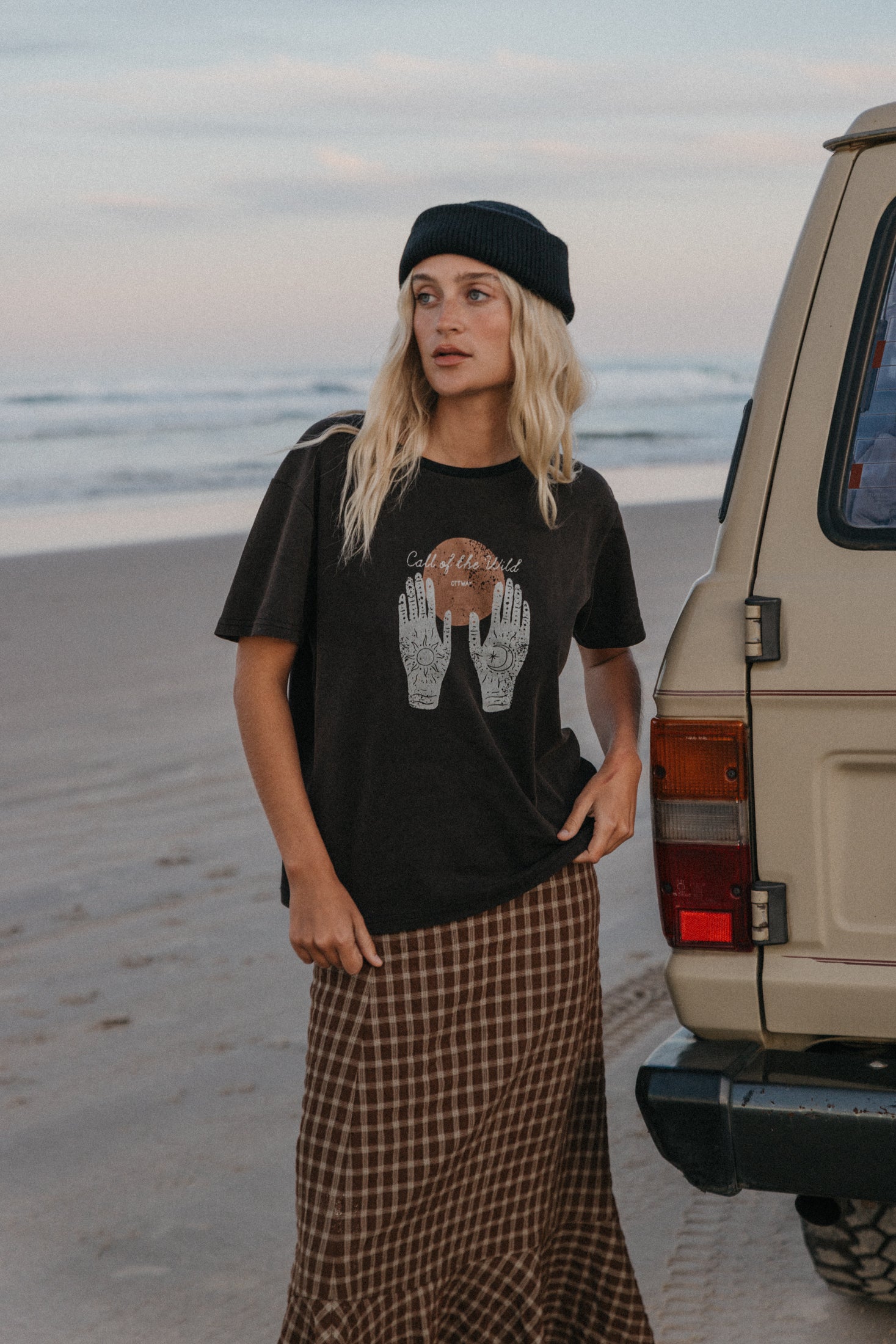 Call of the Wild T-Shirt - Washed Charcoal