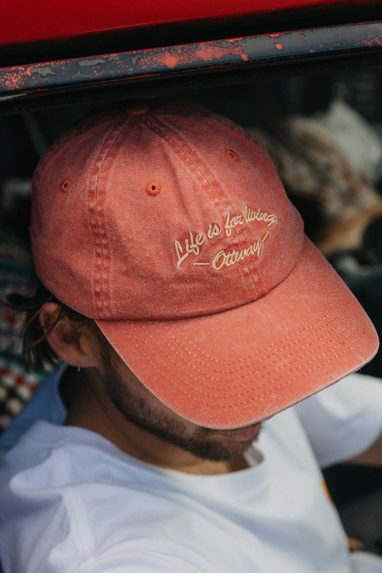 Living Cap - Washed Red