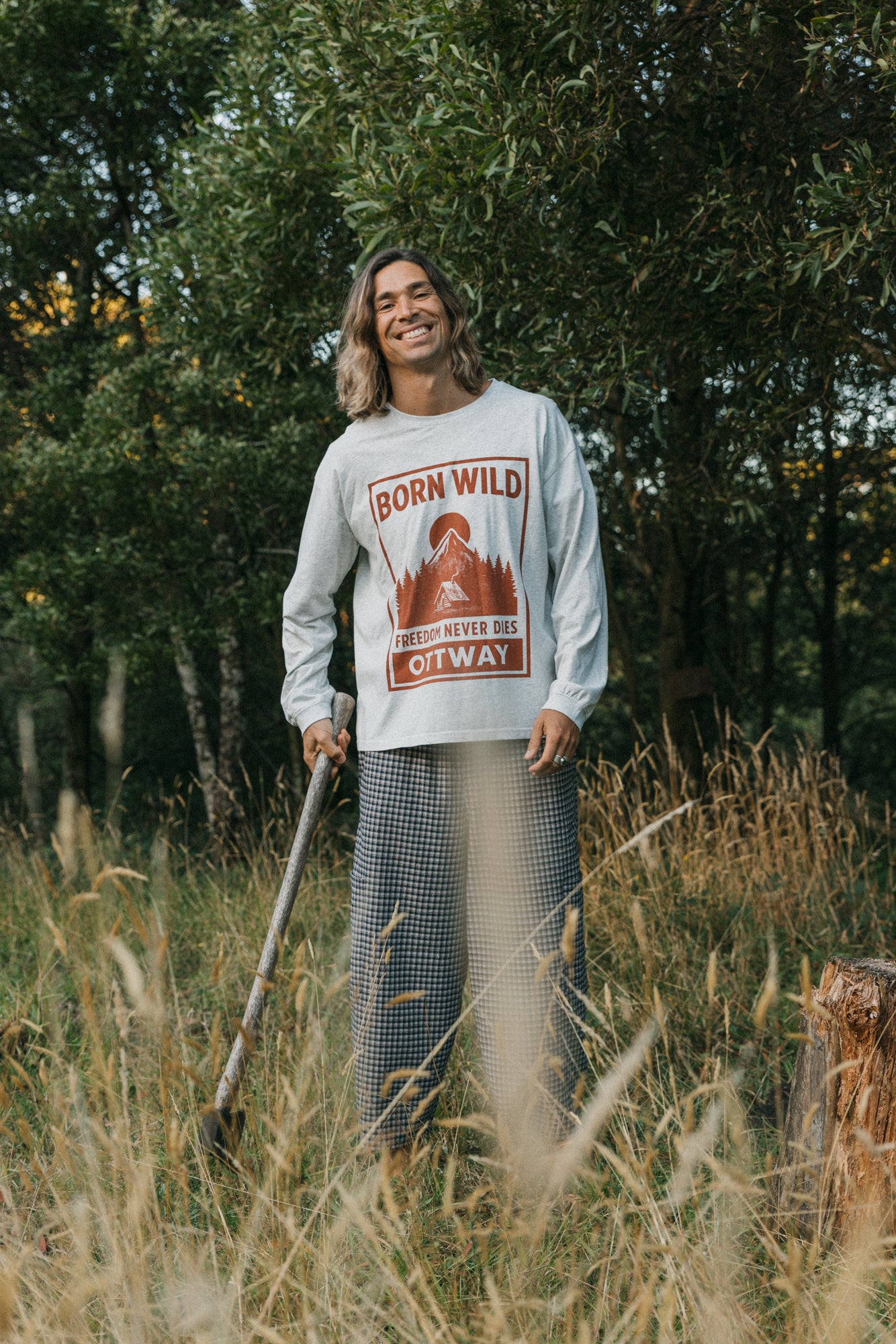 Born Wild Long Sleeve T-Shirt - Light Grey