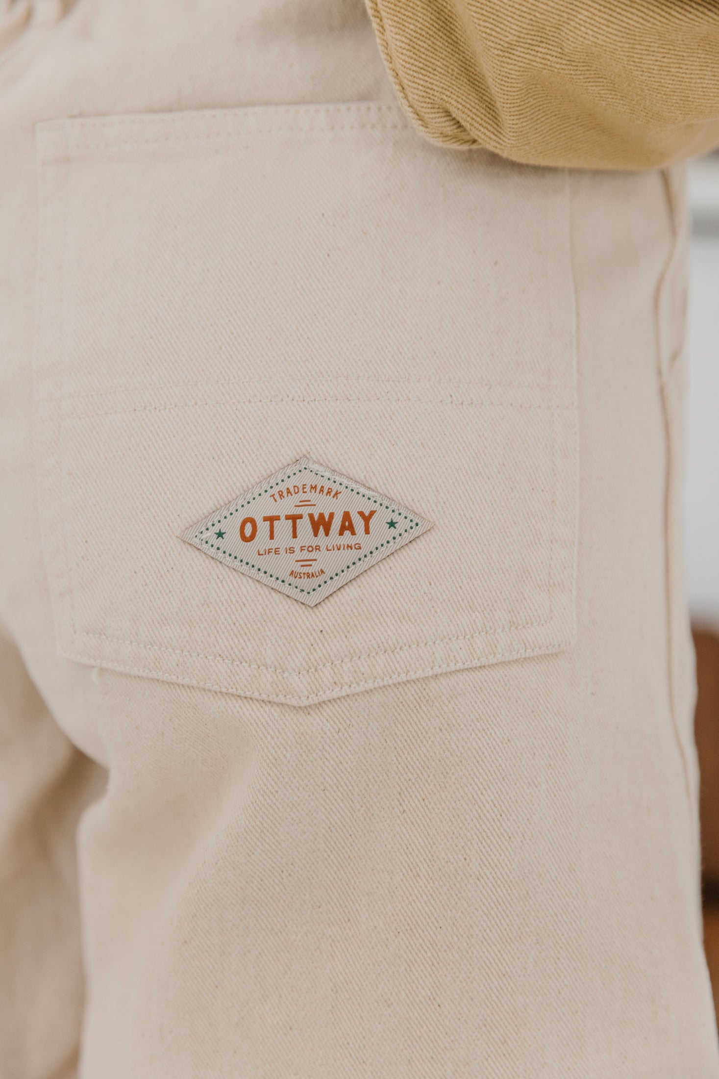 Ben Roy Baggy Unisex Shorts - Oat