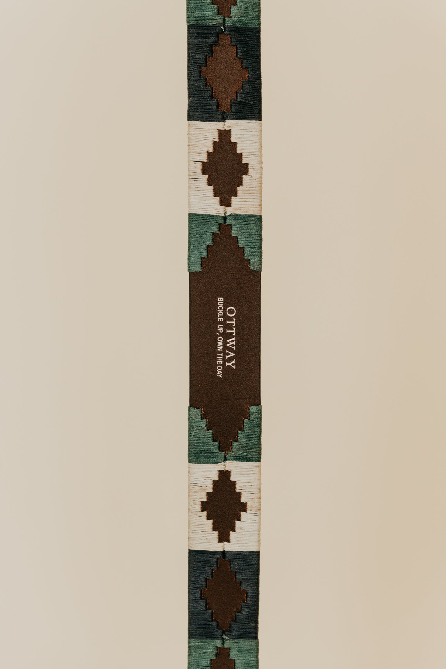 タッカーブラウンレザーベルト