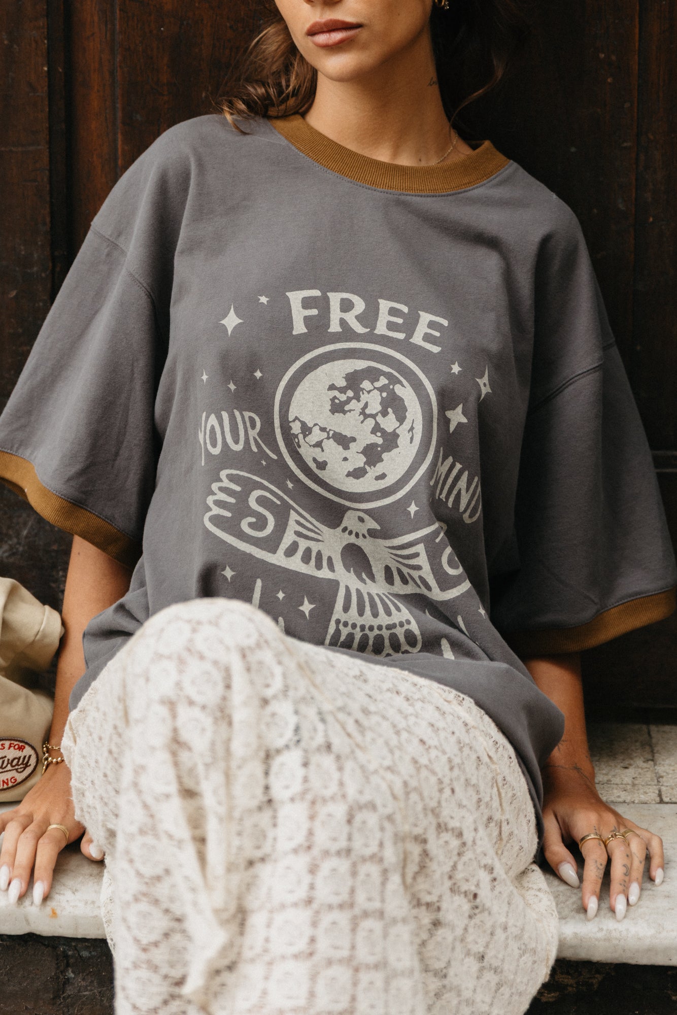 Free Your Mind Oversized T-Shirt - Washed Black
