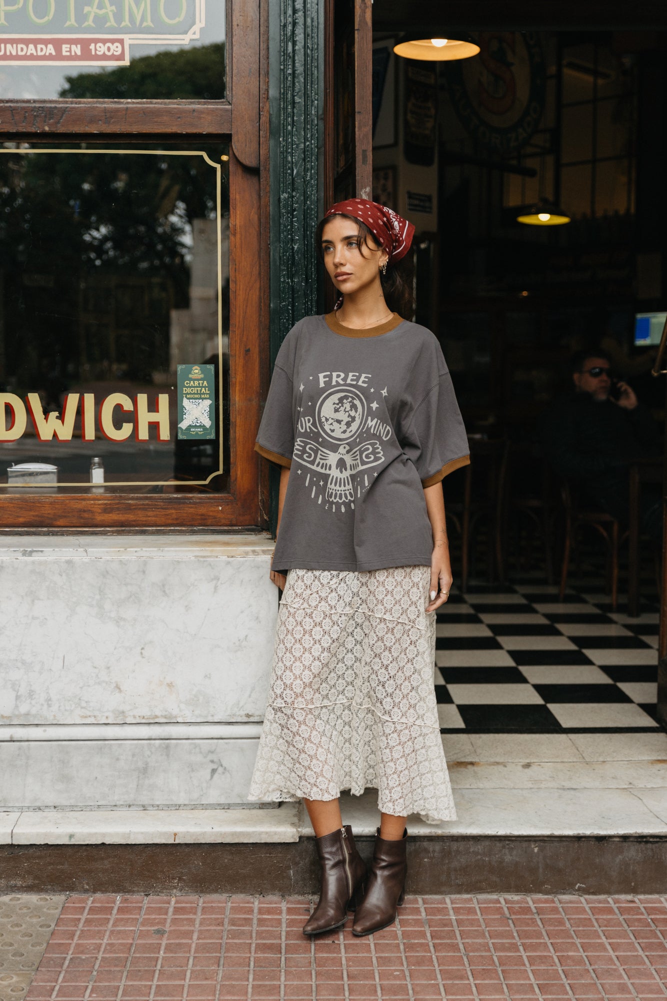 Free Your Mind Oversized T-Shirt - Washed Black