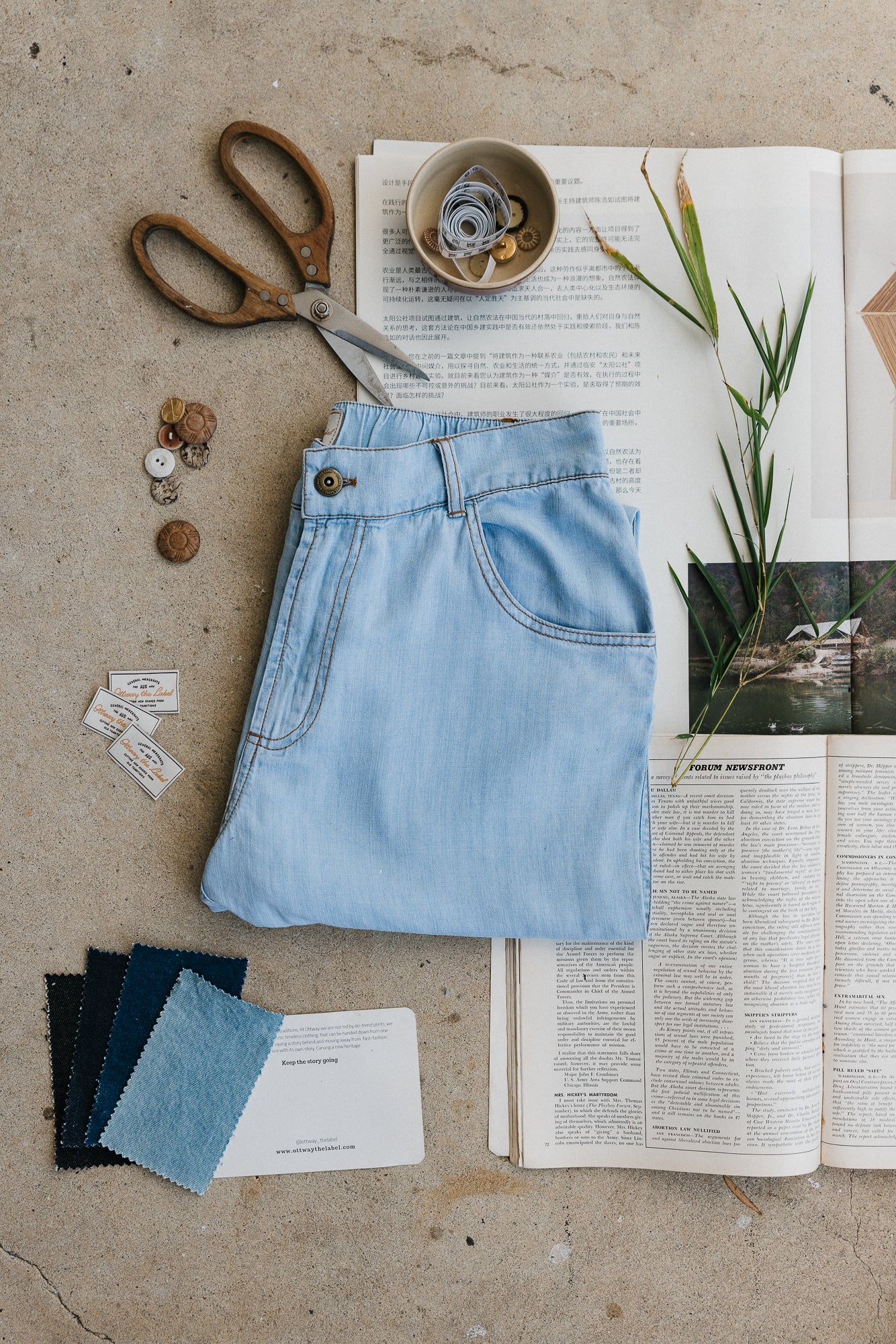 Miller - Unisex Textured Pants - Light Denim