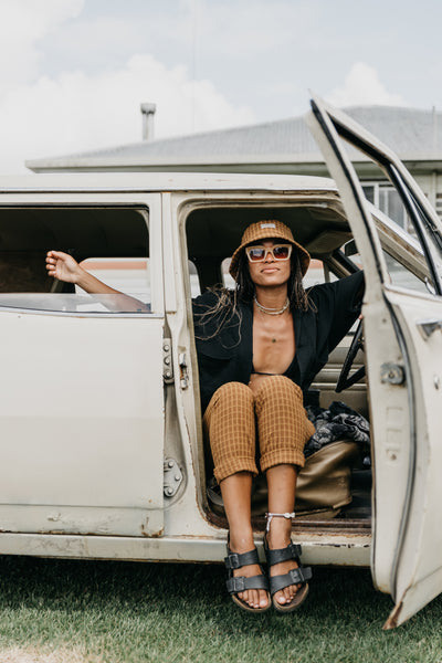 Kora - Unisex Brown Checked Pants