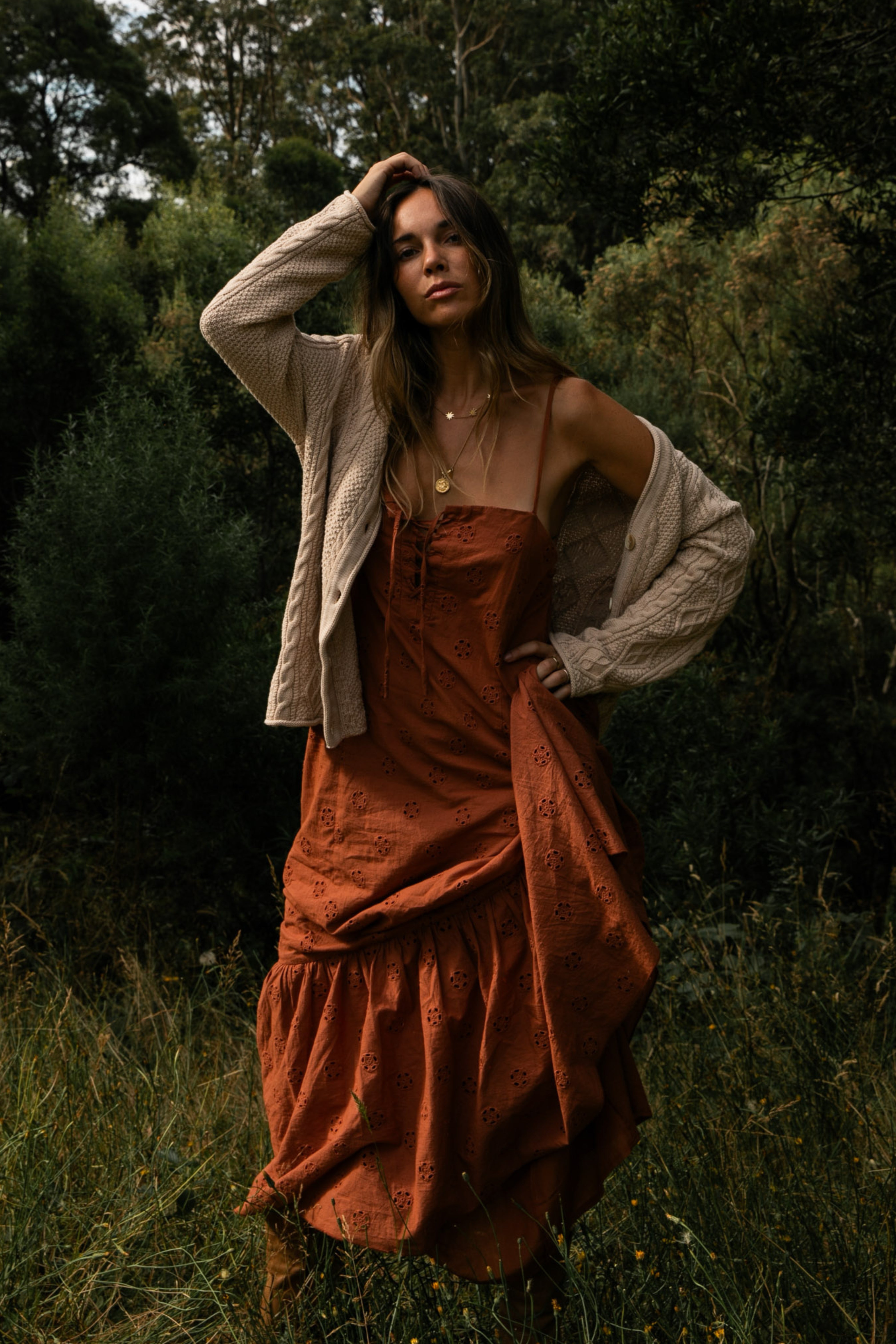 Cohen ユニセックス ケーブルニット カーディガン - ベージュ