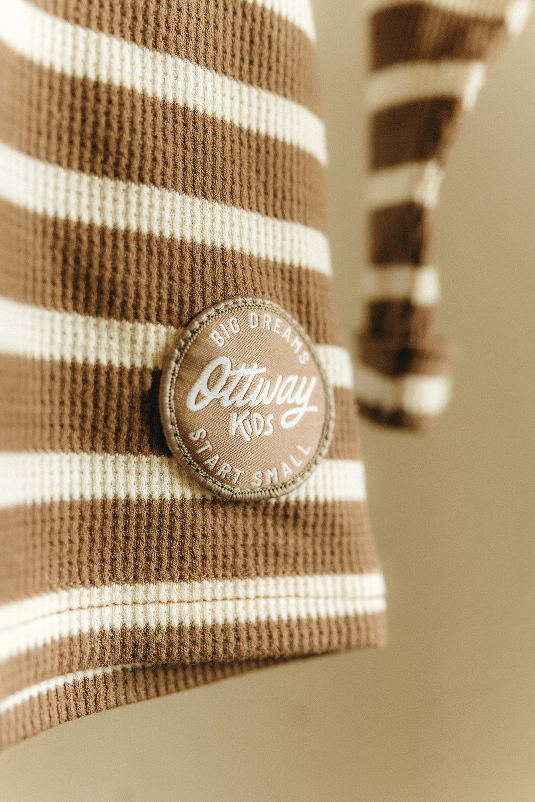 Nolan Striped Long Sleeve Unisex Kids T-Shirt - Brown and Cream