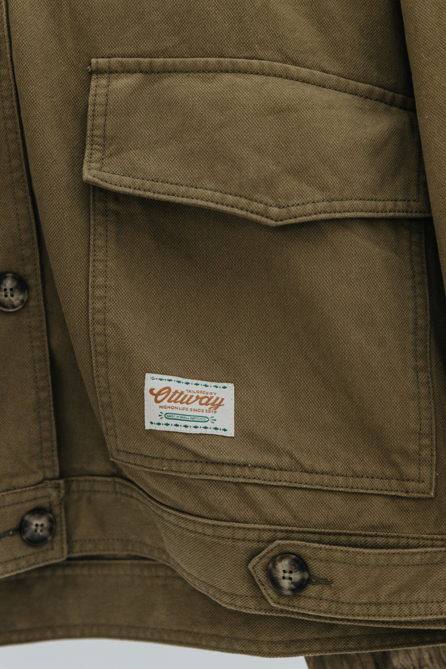 The No Army Jacket - Women