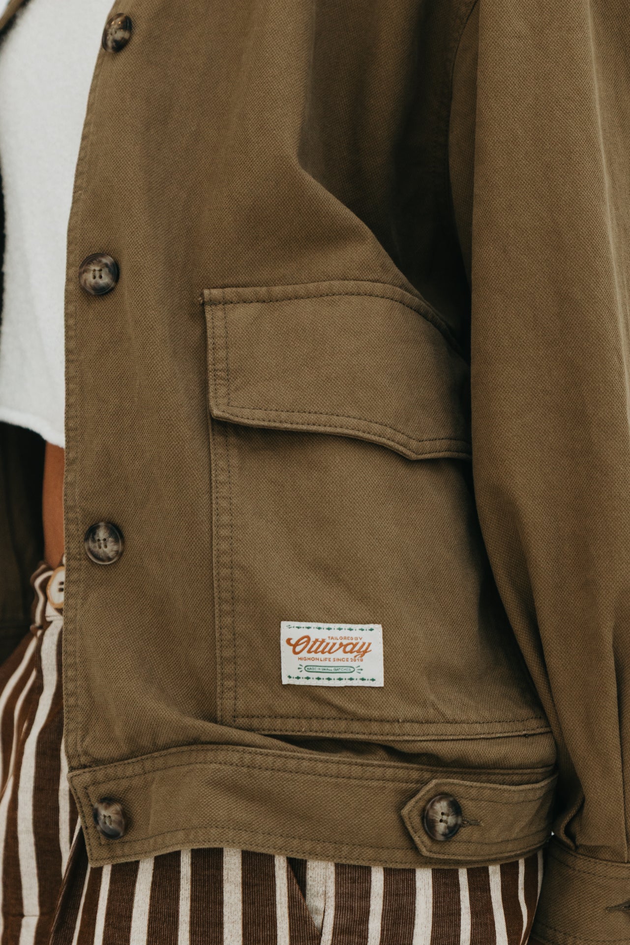 The No Army Jacket - Women