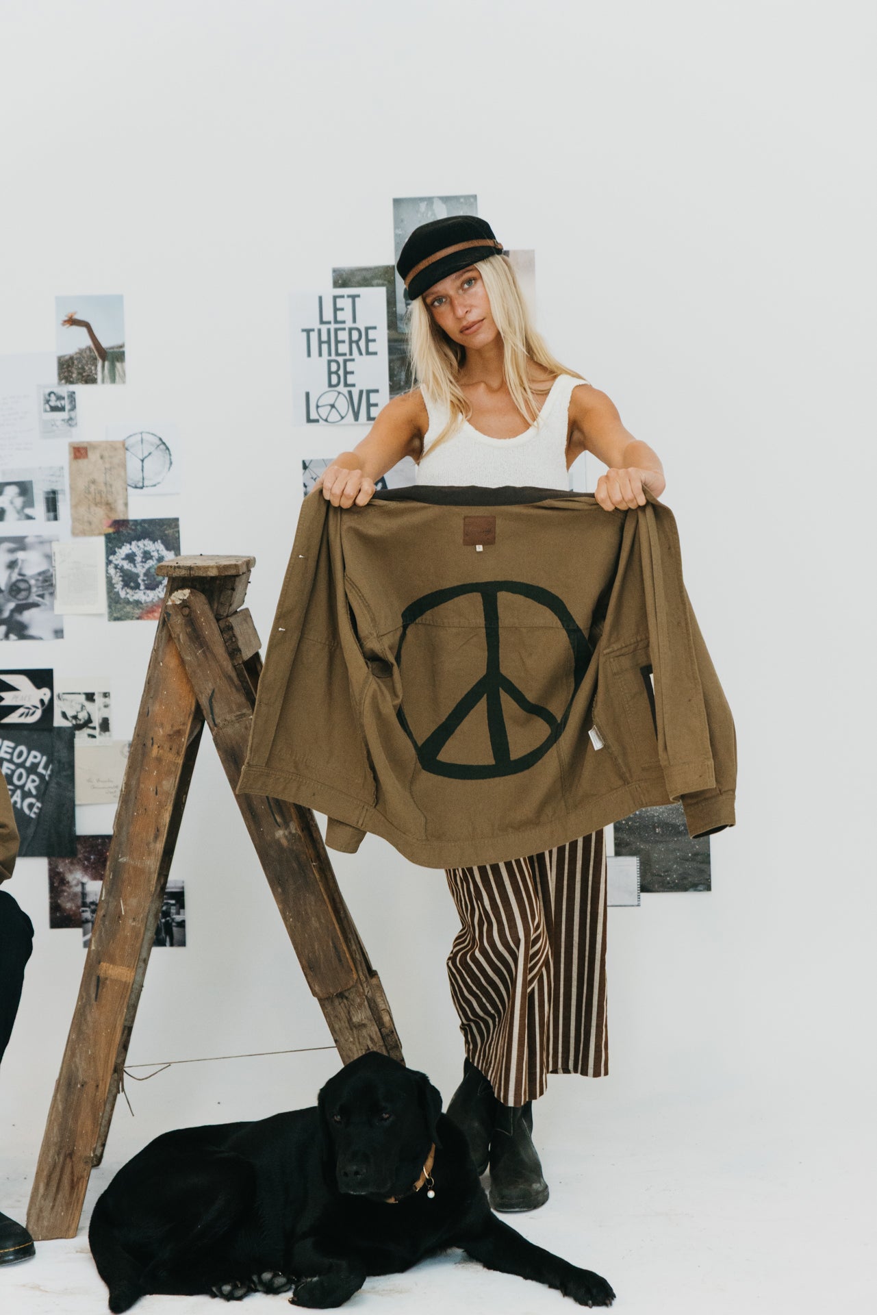 The No Army Jacket - Women