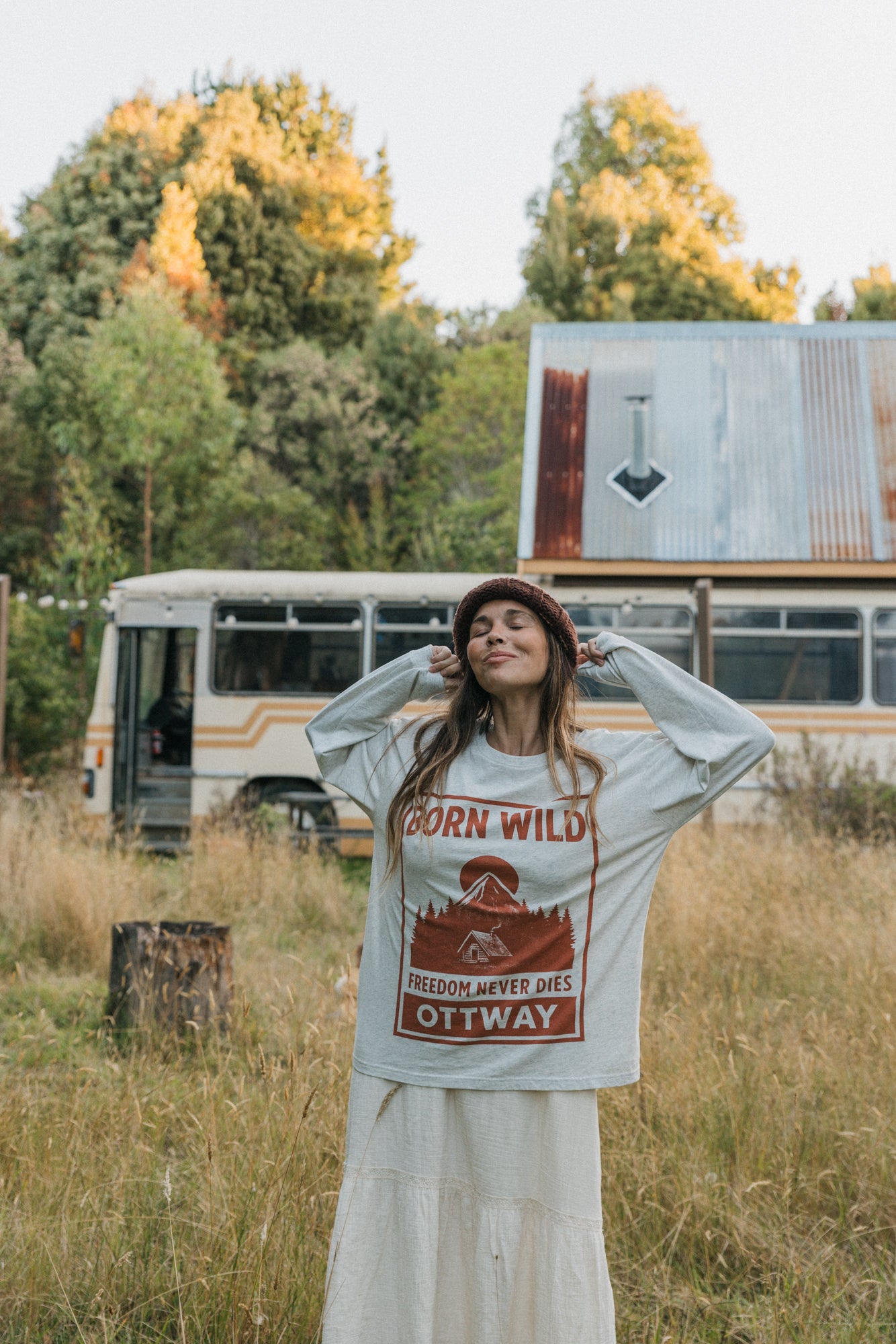 Born Wild Long Sleeve Unisex T-Shirt - Light Grey