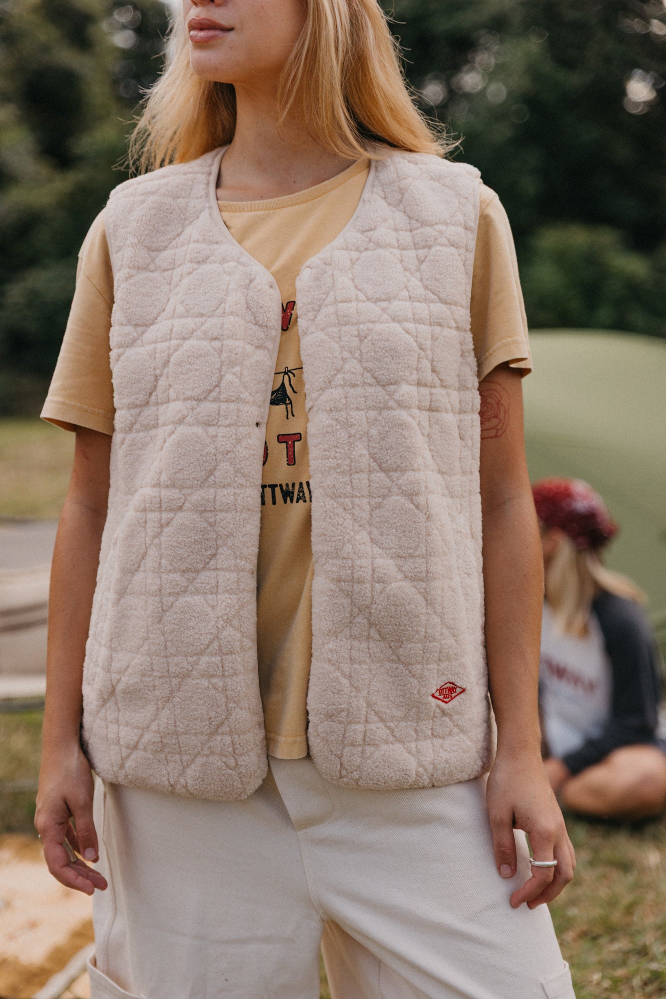 Nomad Sherpa Reversible Checked Vest Unisex - Cream