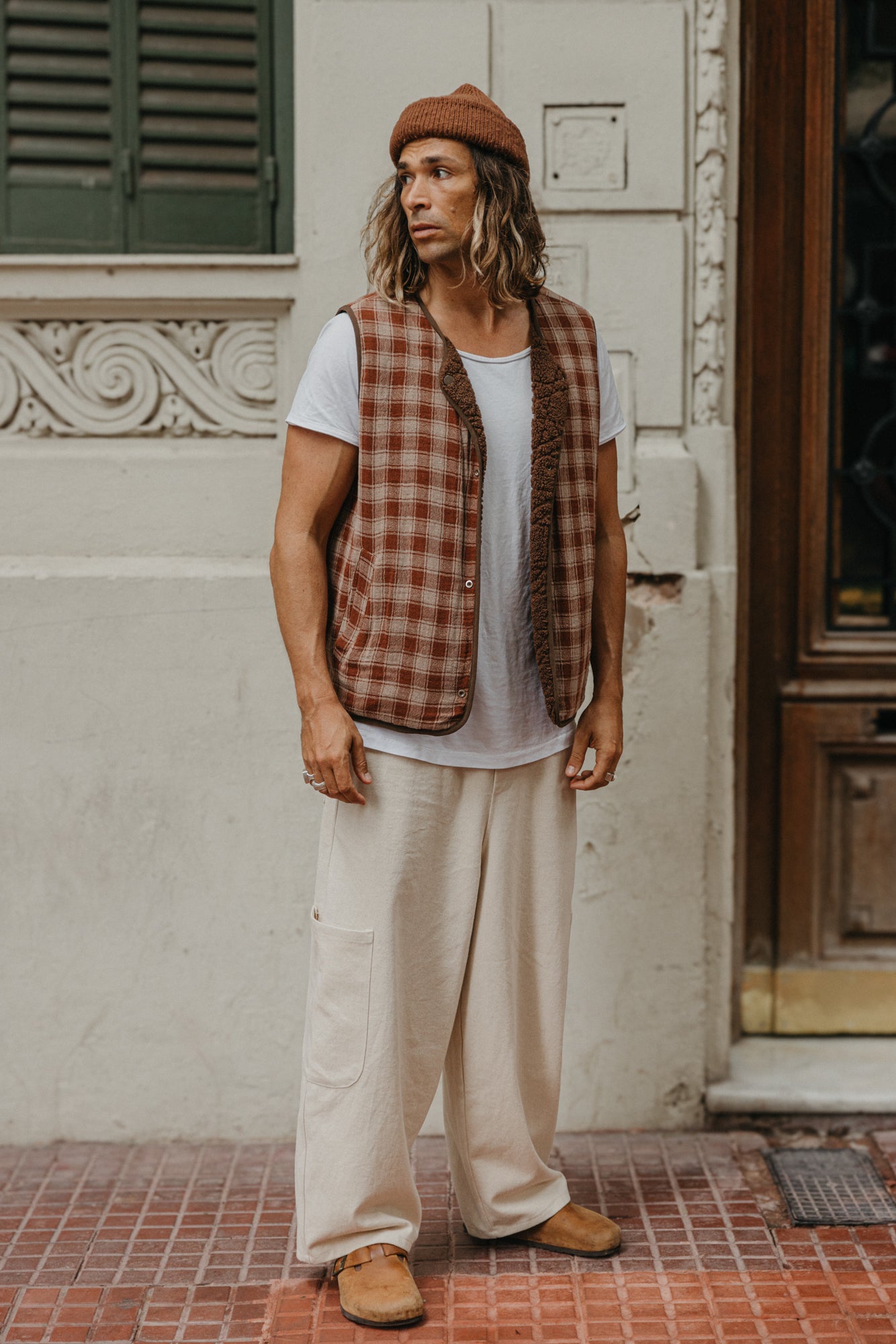 Nomad Sherpa Reversible Checked Vest - Brown