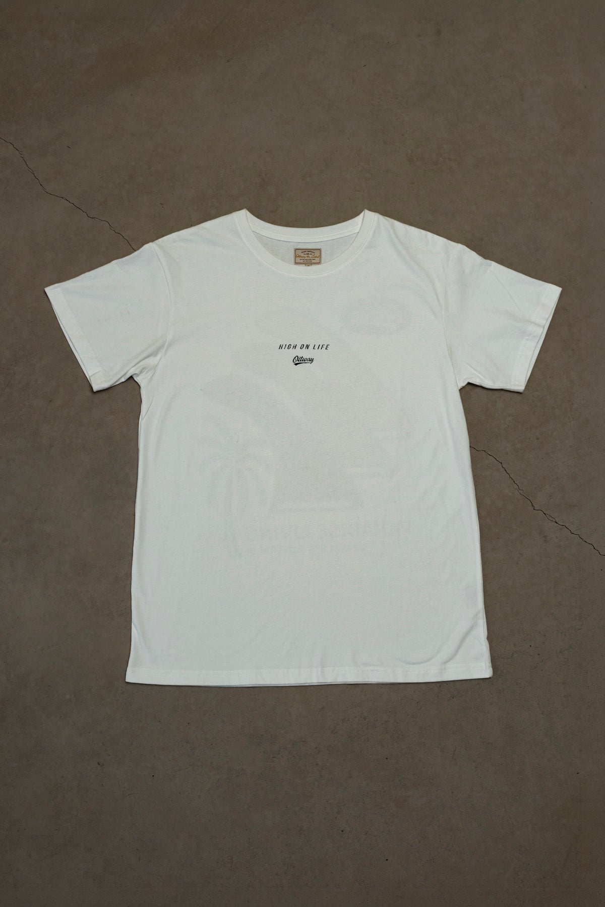 Paradise Living T-shirt - Off-White