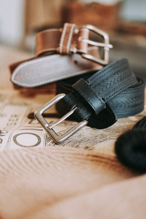 Black Russet Handcrafted Leather Belt